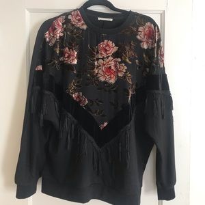 Black embroidered sweatshirt